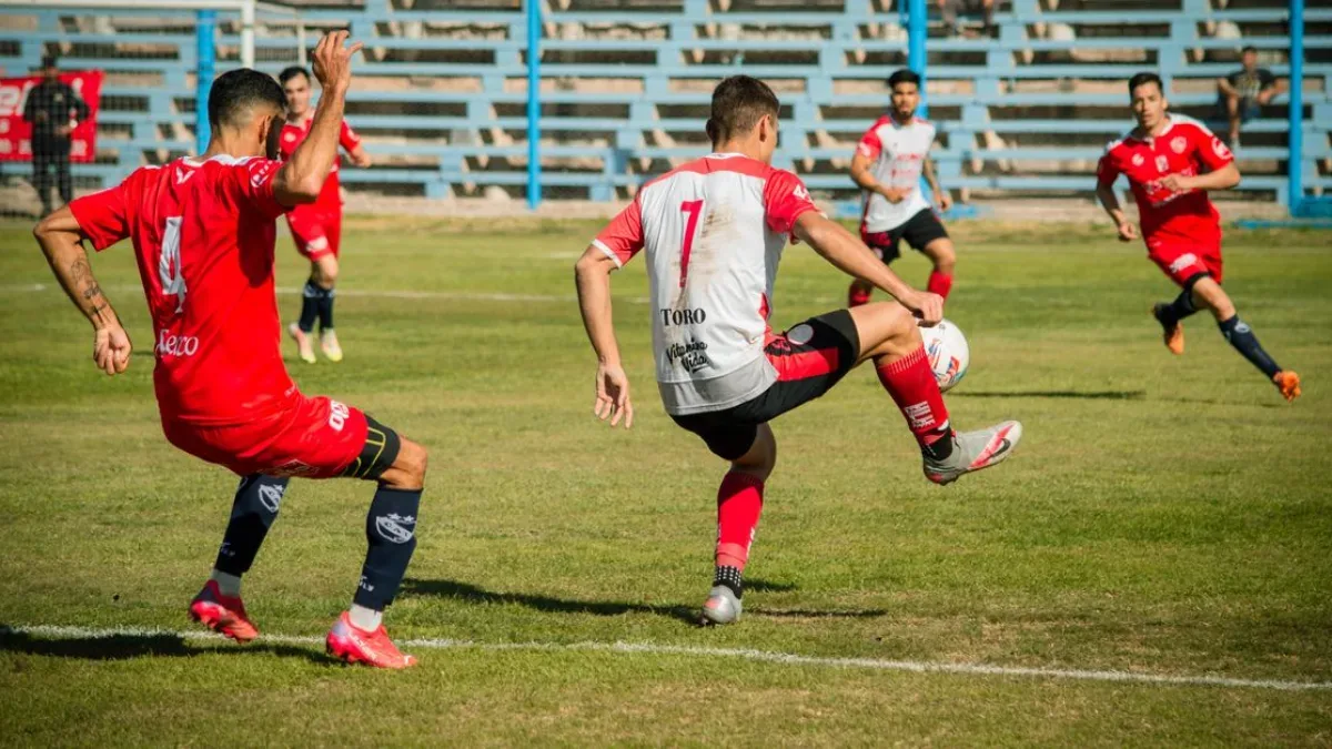 Bellingham, Arjantinli futbolcuya saldırdı