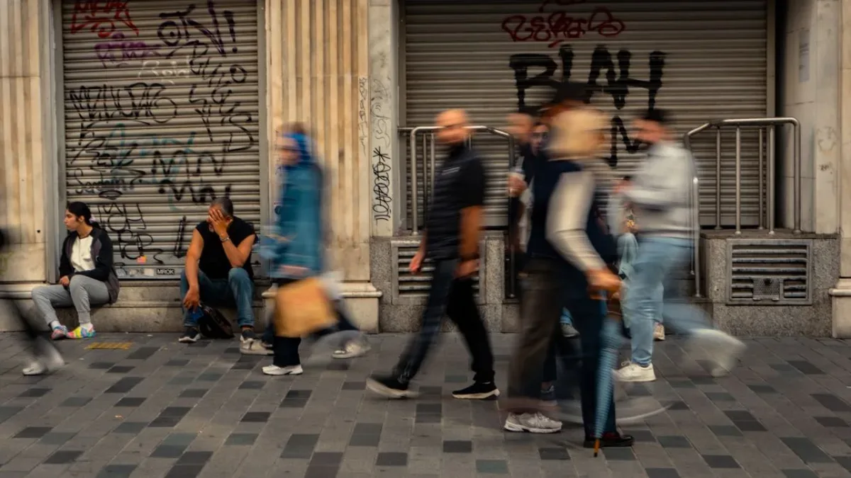 İstanbul'da Oto Galeriye Haraç Talebi, Saldırıyla Sonuçlandı