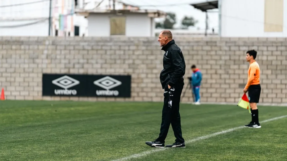 Fenerbahçe'nin Avrupa'daki Maçında Hakem Kararları Tartışma Yarattı